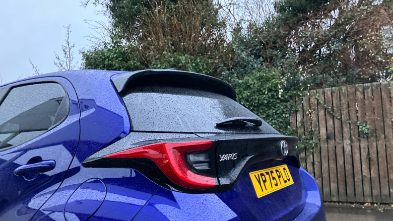 Toyota Yaris 1.5 Hybrid Design 5dr CVT Hybrid Hatchback